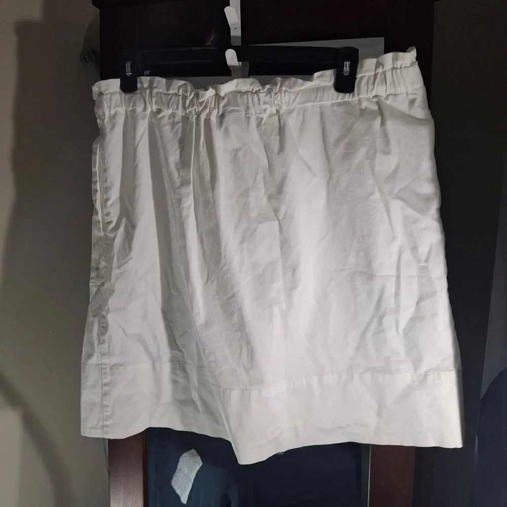 Lands' End White Paper Bag Waist Skirt With Heavy Clip Detail